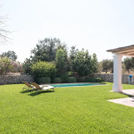 Helloapulia - Charming At Authentic Masseria Pepenofio Apartment *