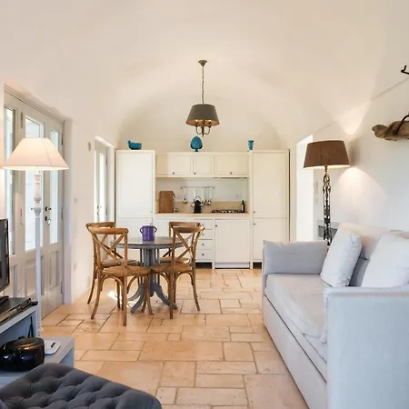 Helloapulia - Charming At Authentic Masseria Pepenofio Apartment Monopoli