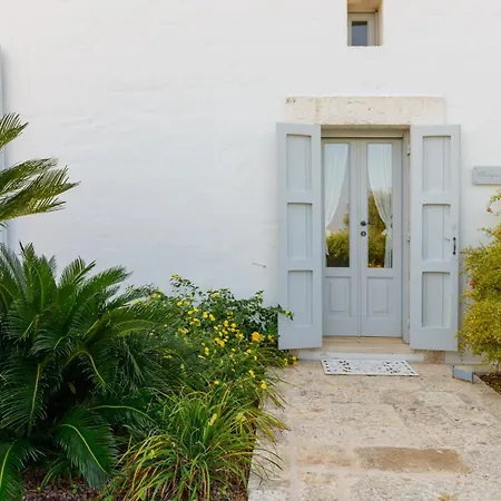 Helloapulia - Charming At Authentic Masseria Pepenofio Apartment *